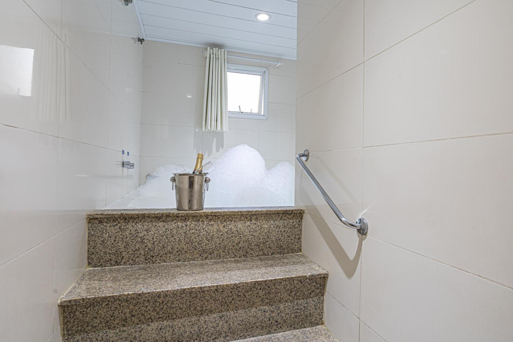 Hotel Coqueiros 6 Carapicuiba Экстерьер фото